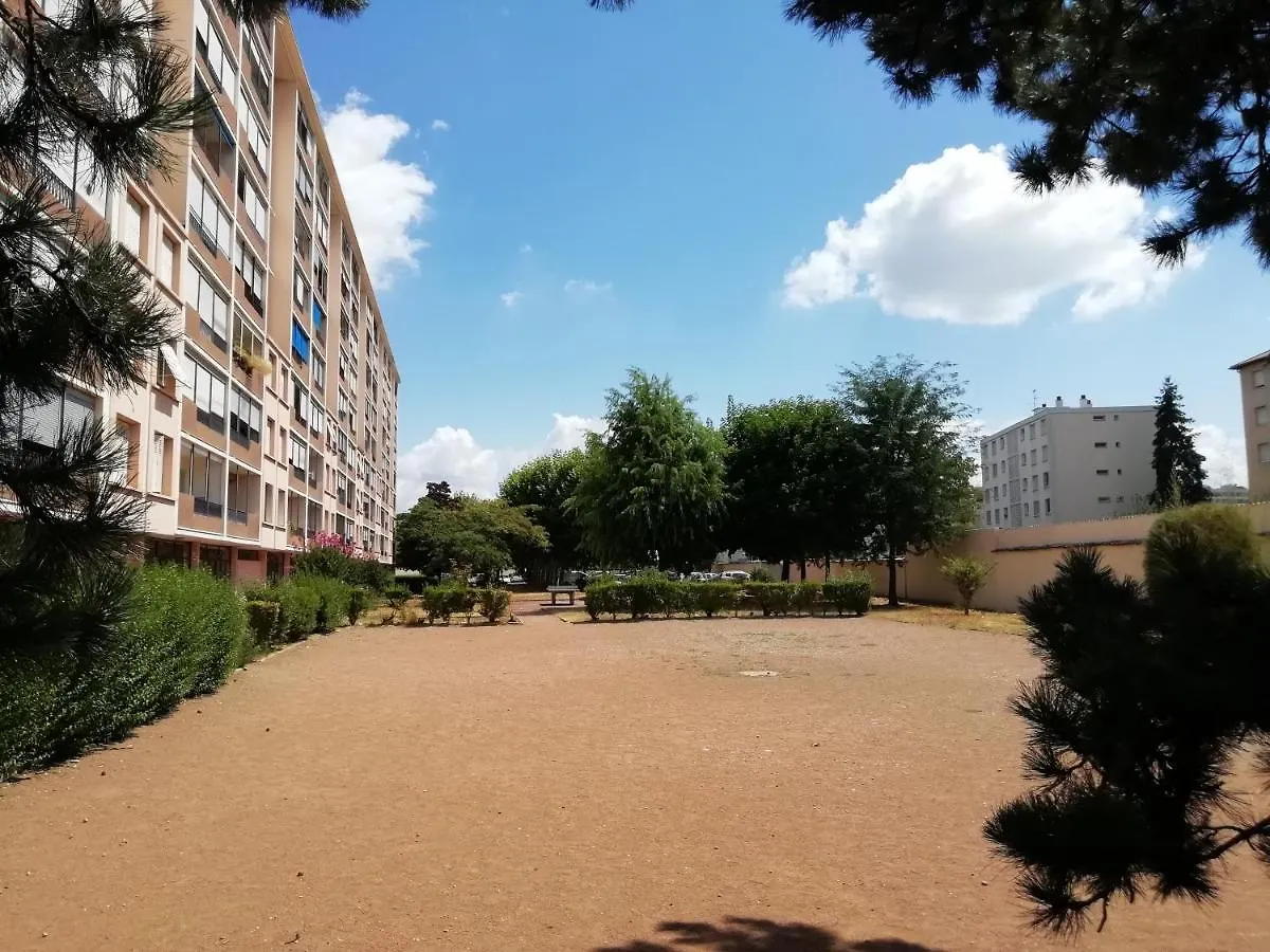 Daire Residence Du Parc Fleuri De Lyon Coeur Lyon8 Pkg Free 95M2 Fransa